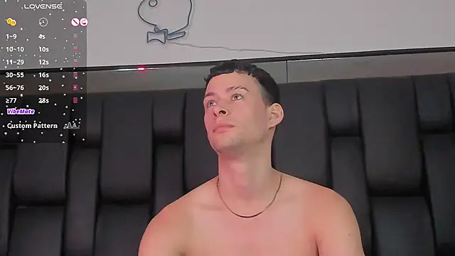 JadeSmiith  online show from January 31, 10:31 pm