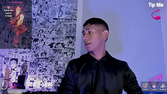 Snapshot of Nick_Collins18 chatting on December 19, 8:34 pm Nick Collins18 online show from December 19, 8:34 pm