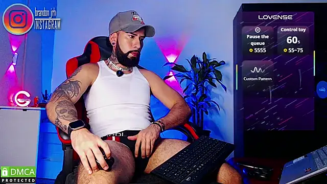 Diilanhott online show from June 5, 10:59 pm