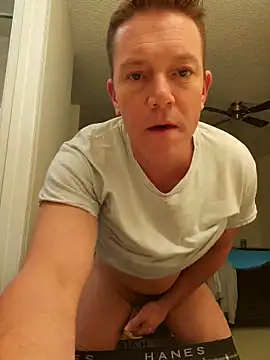 Bigtater1999 online show from October 27, 10:01 pm