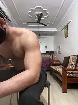 John desihunk online show from April 19, 7:41 am