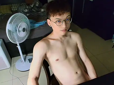 cr huang online show from April 3, 3:20 pm