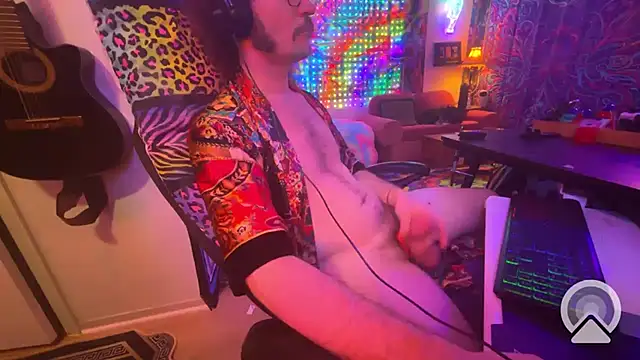 HippieBWC4U online show from March 19, 2:46 pm