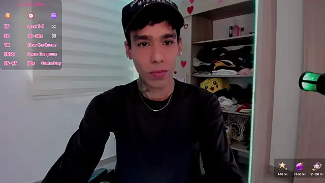 Snapshot of aldrinwhite chatting on February 10, 2:48 pm aldrinwhite online show from February 10, 2:48 pm