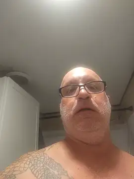 charlie00777I online show from June 19, 7:36 am