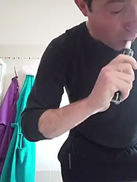 openlegsforyou online show from April 22, 6:08 am