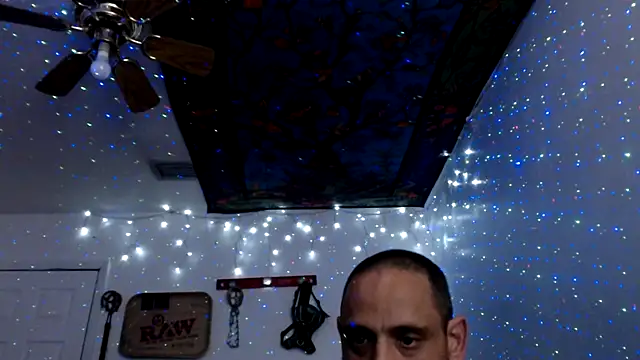Snapshot of Buffshagswell chatting on March 8, 5:30 pm Buffshagswell online show from March 8, 5:30 pm