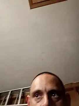 Snapshot of Buffshagswell chatting on September 11, 9:14 pm Buffshagswell online show from September 11, 9:14 pm