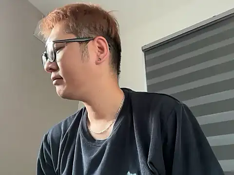Snapshot of kensnb chatting on September 27, 9:56 pm kensnb online show from September 27, 9:56 pm