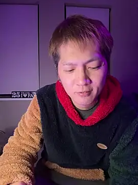 Snapshot of kensnb chatting on January 24, 8:32 pm kensnb online show from January 24, 8:32 pm