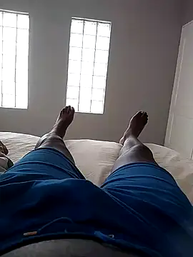 although35 online show from February 14, 12:03 pm