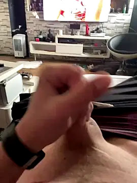 privat-official online show from October 13, 8:53 am