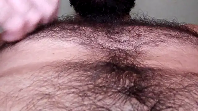 ItalianBeardManxh online show from October 11, 8:40 am