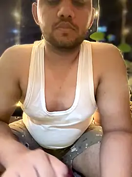 ved240 online show from October 21, 6:33 pm