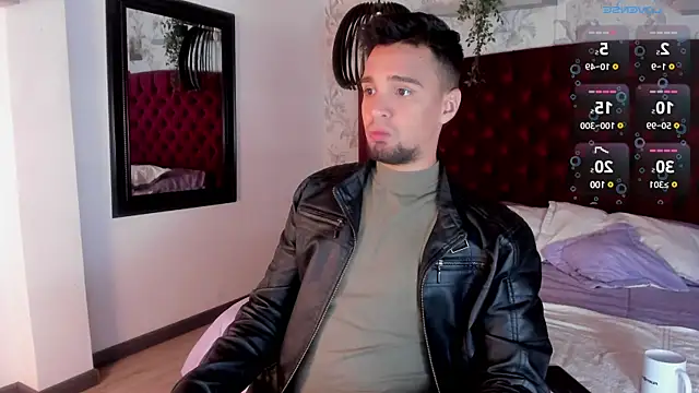 Snapshot of Edward_max chatting on January 26, 8:02 pm Edward max online show from January 26, 8:02 pm