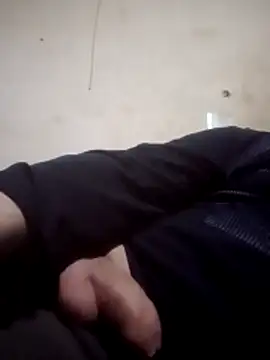 thecatblack1998 online show from April 3, 4:20 am