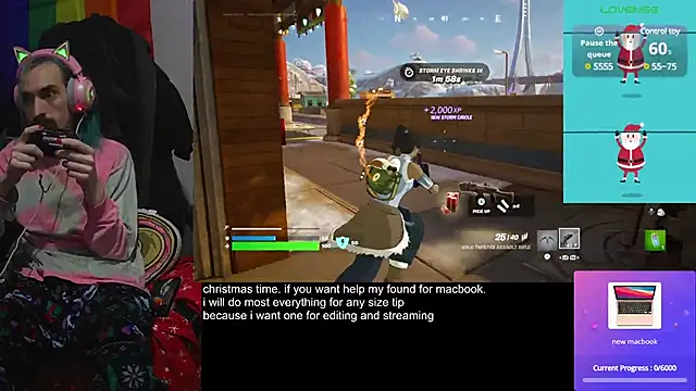 Snapshot of tallnerdyguy chatting on December 24, 2:32 am tallnerdyguy online show from December 24, 2:32 am