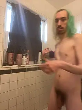 Snapshot of tallnerdyguy chatting on January 21, 11:02 pm tallnerdyguy online show from January 21, 11:02 pm