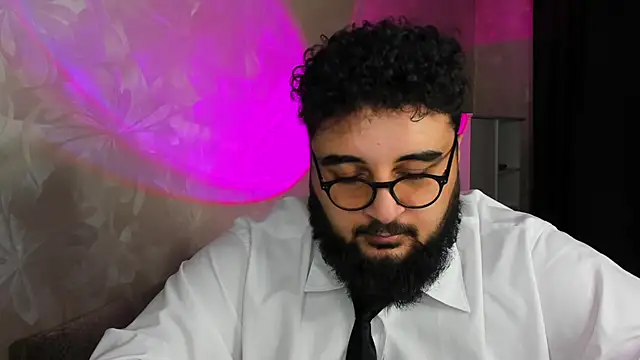 Snapshot of teddy_alan chatting on January 9, 5:33 pm teddy alan online show from January 9, 5:33 pm