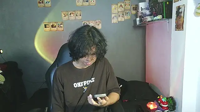 Snapshot of kairozz chatting on February 22, 1:55 pm kairozz online show from February 22, 1:55 pm