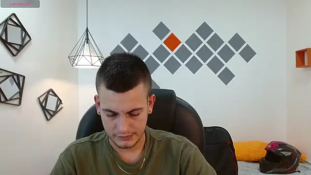 Cerokershelby online show from January 3, 7:18 pm