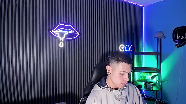 Jefer rick  online show from February 21, 9:16 pm