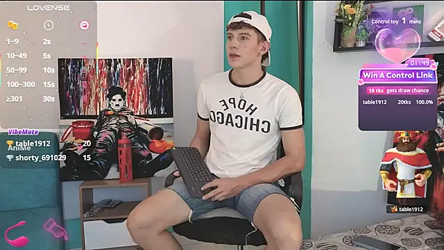 flowers18 online show from March 23, 11:32 pm