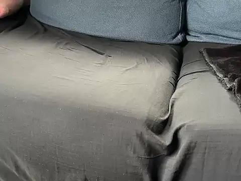 maskedmensl online show from February 20, 7:54 am