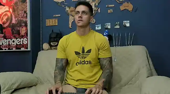 Snapshot of JeanBroc chatting on January 12, 8:25 pm JeanBroc online show from January 12, 8:25 pm
