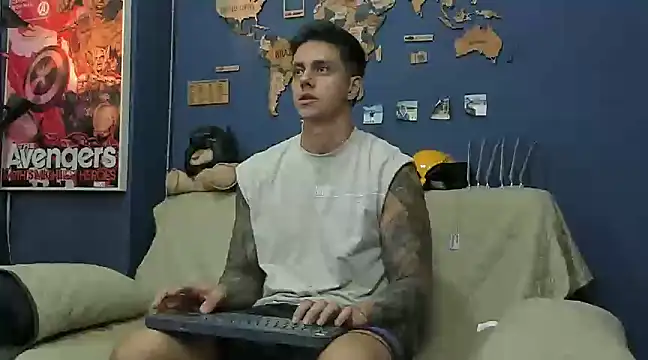 Snapshot of JeanBroc chatting on February 10, 8:10 pm JeanBroc online show from February 10, 8:10 pm