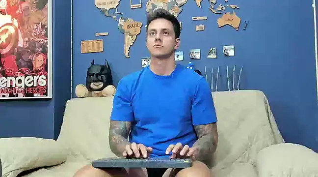 Snapshot of JeanBroc chatting on January 6, 8:28 pm JeanBroc online show from January 6, 8:28 pm