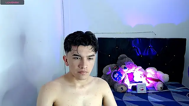 benji hoter online show from October 21, 10:56 pm