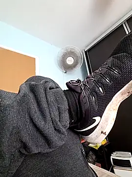 Chneor28 online show from January 16, 9:23 am