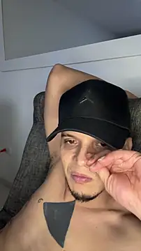 ArturoDelgado1 online show from April 20, 1:30 am