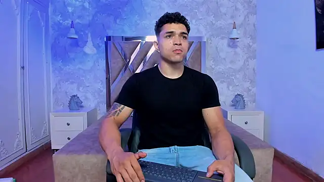 Snapshot of gerson_zt chatting on October 7, 5:39 pm gerson zt online show from October 7, 5:39 pm
