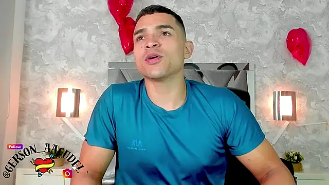 Snapshot of gerson_zt chatting on February 5, 4:06 am gerson zt online show from February 5, 4:06 am