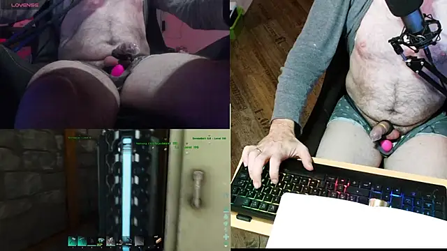 Snapshot of Crosss-23cm chatting on January 17, 8:04 pm Crosss-23cm online show from January 17, 8:04 pm