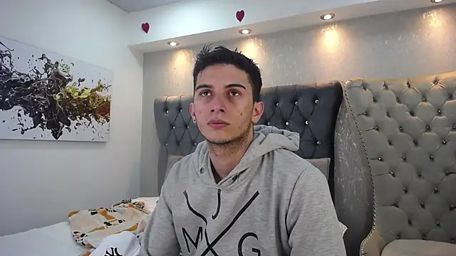 MrWilliseo online show from March 7, 7:49 pm