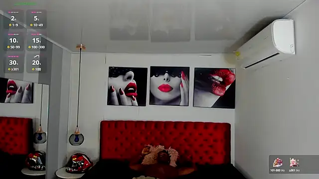 Snapshot of KENDER21_ chatting on December 24, 12:44 pm KENDER21 online show from December 24, 12:44 pm