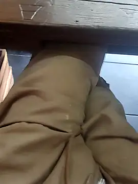 Juliano69xv online show from February 21, 9:05 pm