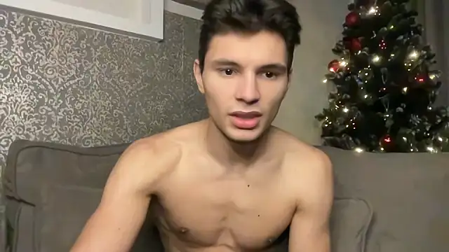 Snapshot of denlover1 chatting on December 25, 7:24 am denlover1 online show from December 25, 7:24 am
