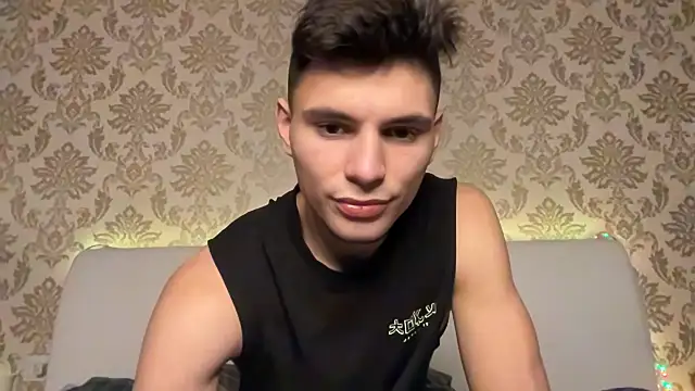 Snapshot of denlover1 chatting on January 6, 11:51 am denlover1 online show from January 6, 11:51 am