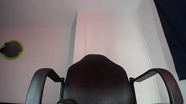 Snapshot of GilberMxx chatting on March 16, 7:49 pm GilberMxx online show from March 16, 7:49 pm