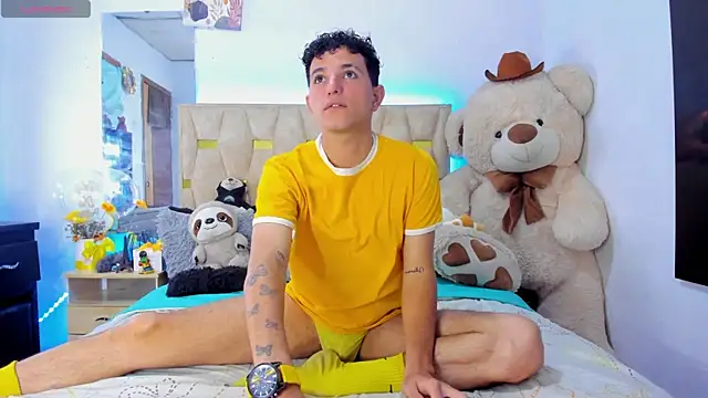 patrick sanzz online show from June 16, 1:41 am