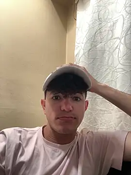 Snapshot of patrick_sanzz chatting on February 18, 5:55 pm patrick sanzz online show from February 18, 5:55 pm
