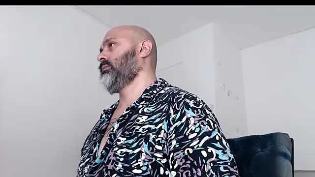 Gabriel Harmant online show from February 9, 2:33 pm