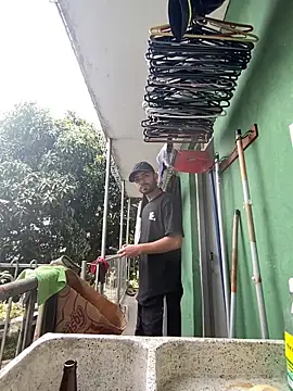 Jestebanano online show from April 27, 4:25 pm