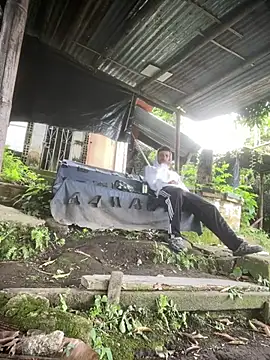 Jestebanano online show from April 19, 8:11 pm