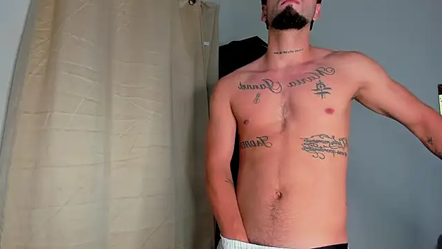 MattDevon online show from October 18, 10:04 pm