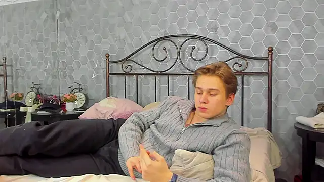 Snapshot of Marcus_Swampov chatting on January 17, 8:15 pm Marcus Swampov online show from January 17, 8:15 pm